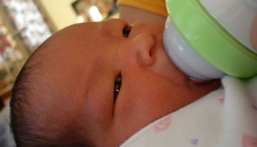 Side Effects of Soy Infant Formula Side Effects of Soy Infant Formula