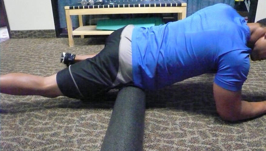 This will roll the hip flexor. This will roll the hip flexor.