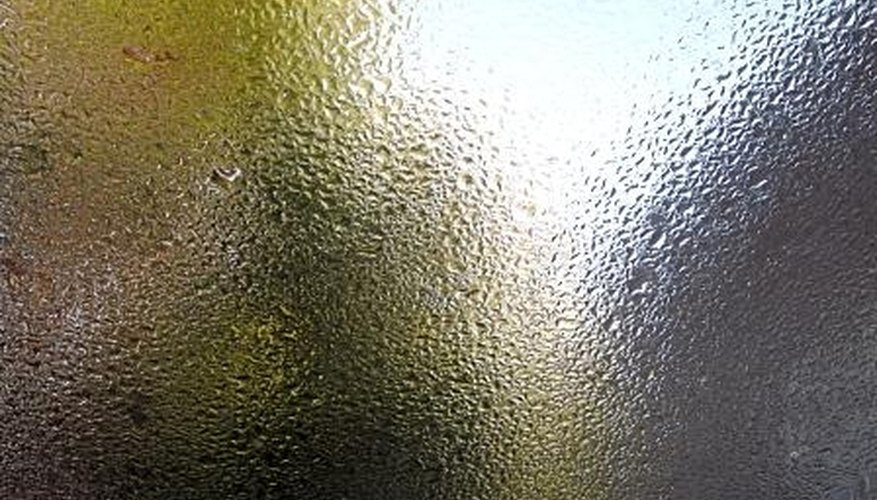 Condensation and fogging thermopane glass Condensation and fogging thermopane glass