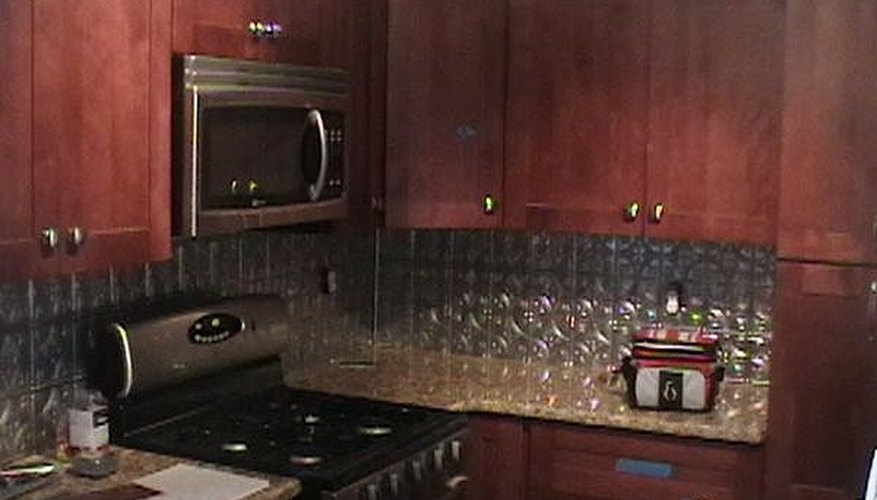 Your finished kitchen will dazzle guests and be easy to keep clean. Your finished kitchen will dazzle guests and be easy to keep clean.