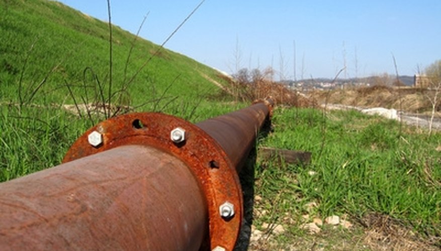 Flows are determined in pipelines by differential pressure measurements. Flows are determined in pipelines by differential pressure measurements.