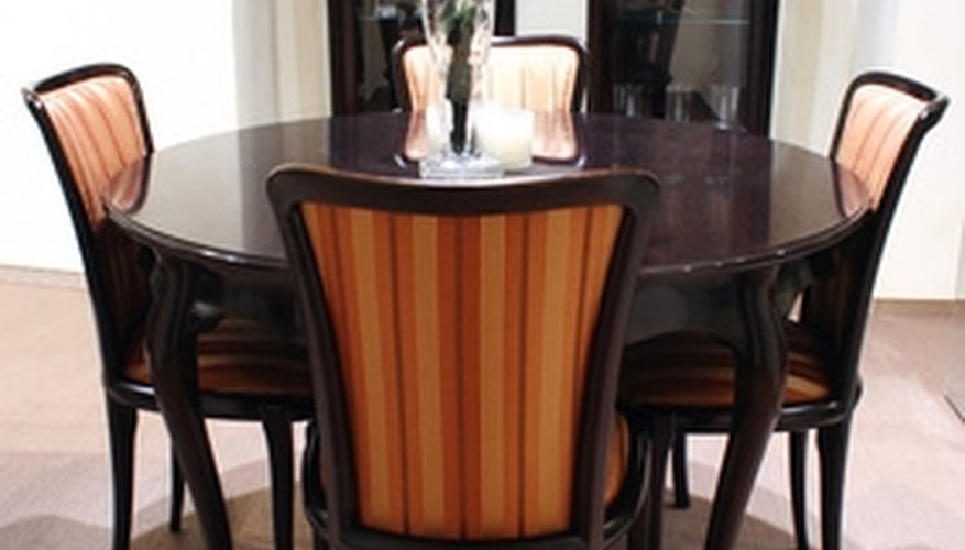 Use appropriately sized furniture. Use appropriately sized furniture.