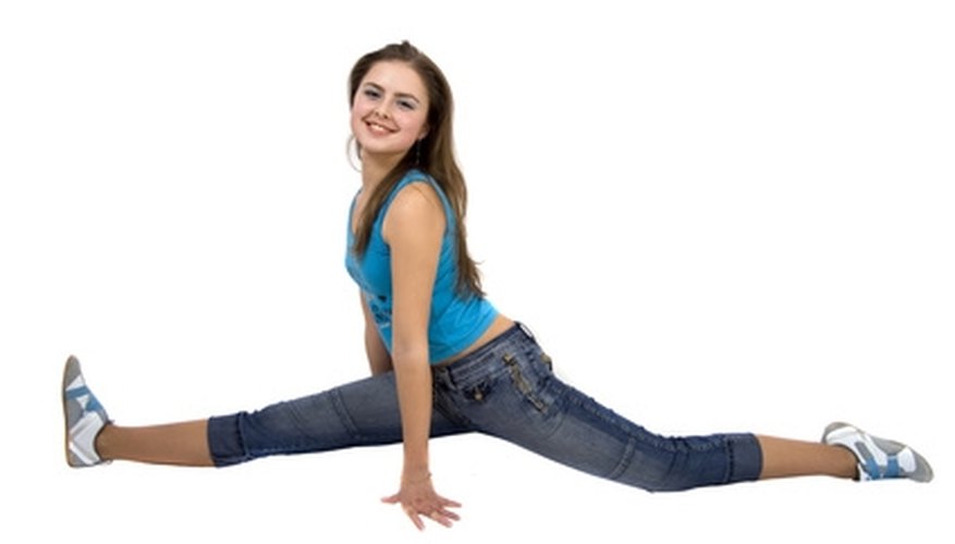 Since you often stand on your right leg in stunts, the right splits help simulate the required body position in the air. Since you often stand on your right leg in stunts, the right splits help simulate the required body position in the air.