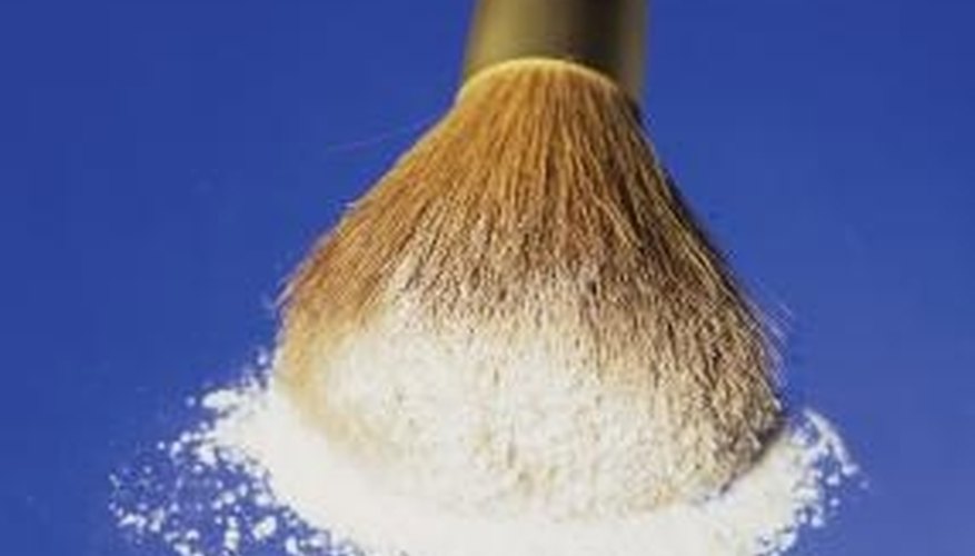 Powder prevents ink from spreading. Powder prevents ink from spreading.