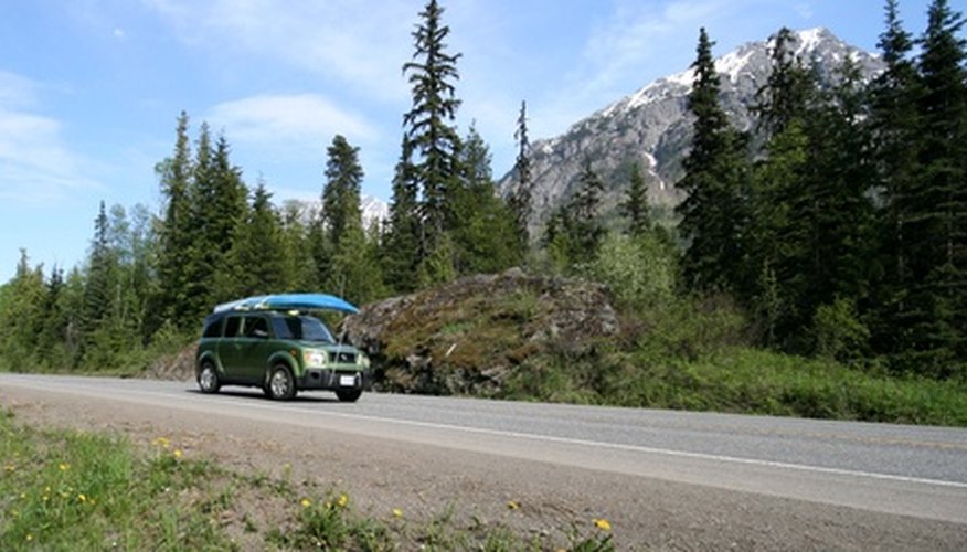Determining how far you're driving is important when planning a trip. Determining how far you're driving is important when planning a trip.