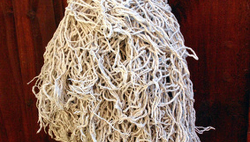 Photo Credit: mop head image by green308 from <a href='http://www.fotolia.com'>Fotolia.com</a> Mop