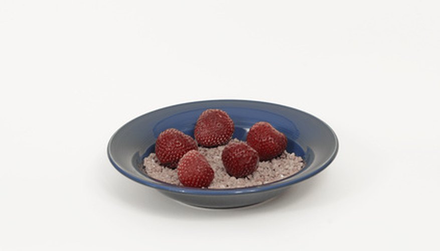 Steel-cut oatmeal cereals have a lower GI than old-fashioned oatmeal. Steel-cut oatmeal cereals have a lower GI than old-fashioned oatmeal.