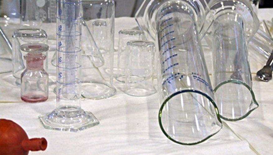 Photo Credit: eprouvettes image by Pascal Péchard from <a href='http://www.fotolia.com'>Fotolia.com</a> Sodium tripolyphosphate is widely used in chemical and industrial applications.