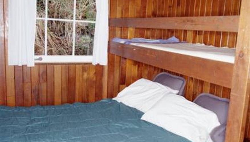 Dark colors on walls make a room feel cozy. Dark colors on walls make a room feel cozy.