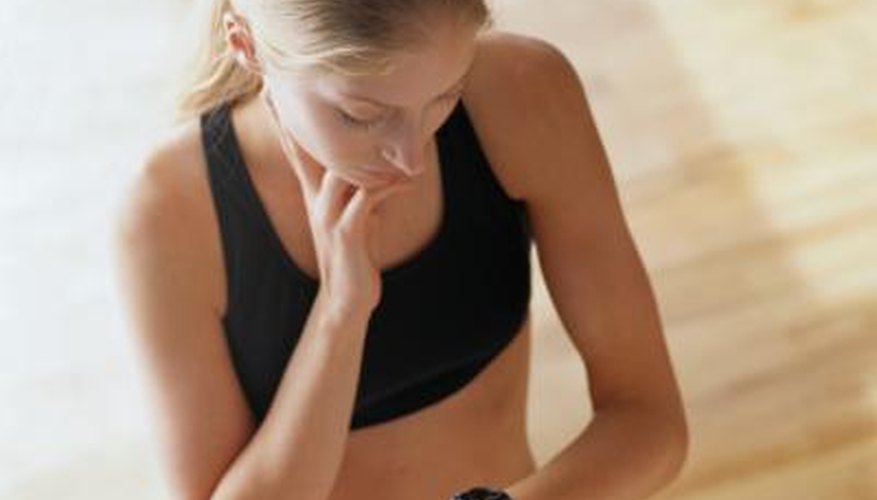 Using heart rate to estimate calories burned can be convenient. Using heart rate to estimate calories burned can be convenient.