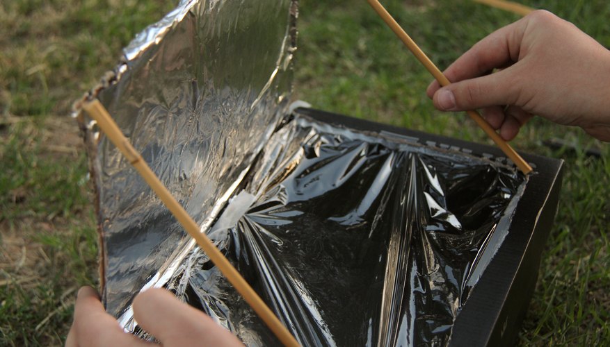 How to Make a Shoebox Solar Oven Sciencing