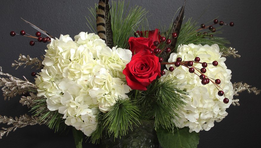 How to Make an Evergreen Holiday Centerpiece Our Pastimes