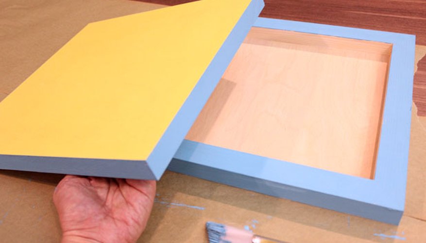 Paint the sides and back Paint the sides and back