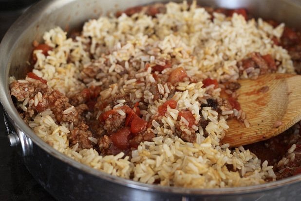 Easy Family Meals: How to Make Three Dinners Out of Ground Beef, Rice ...