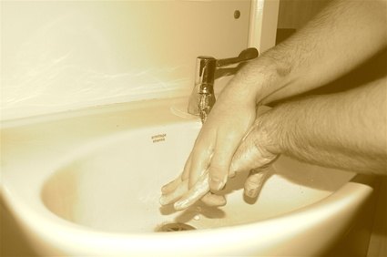 How to Perform a Medical Aseptic Hand Washing