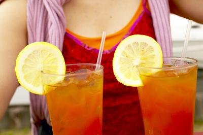 Unsweetened tea adds flavor without all the calories of sweet tea. Use fruit to sweeten.