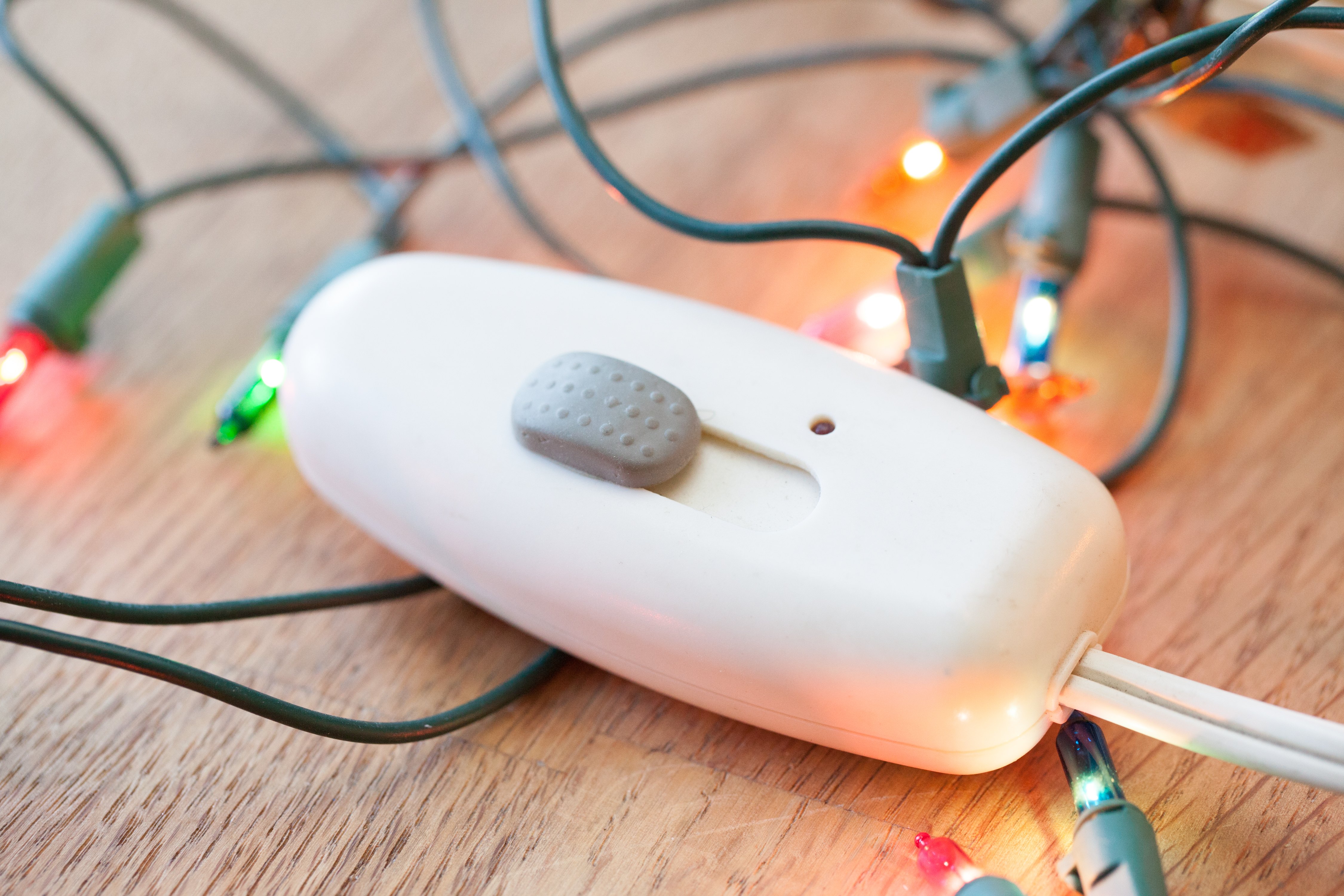 How to Make Christmas Lights Dim (with Pictures) eHow