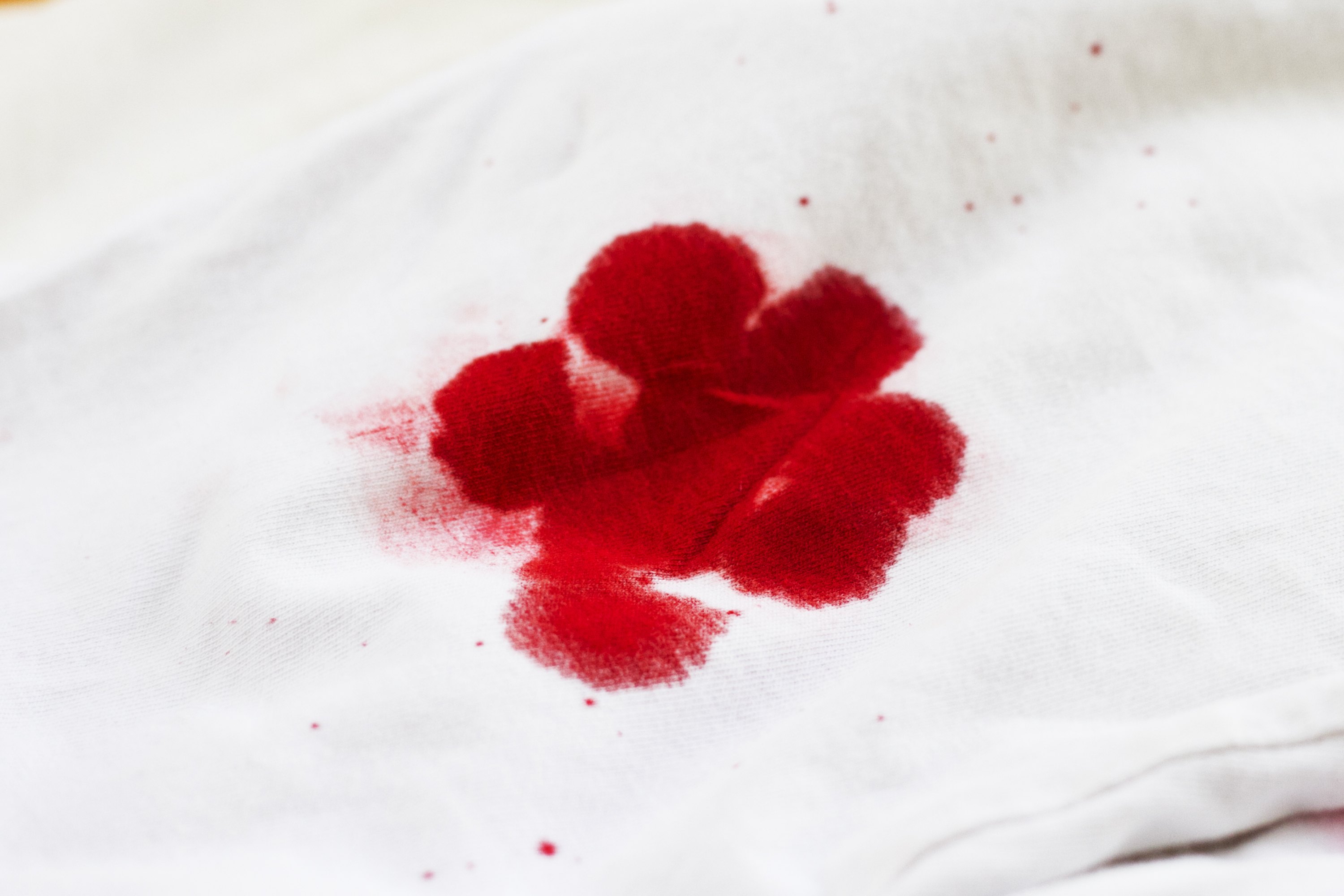 How to Remove Old Blood Stains From Clothes (with Pictures