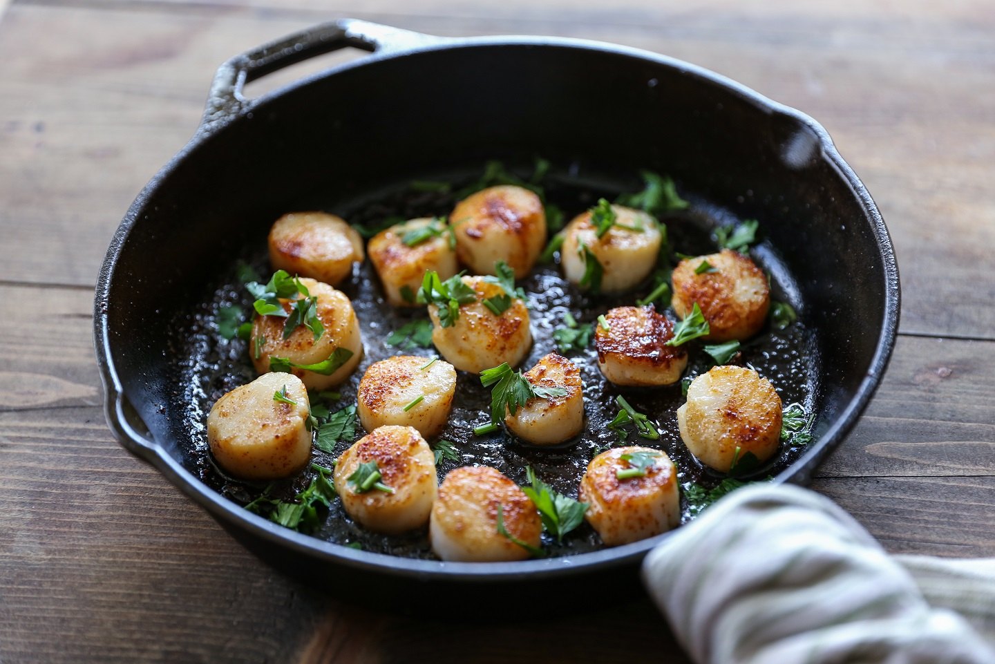 How to Cook Frozen Scallops in a Few Easy Steps eHow