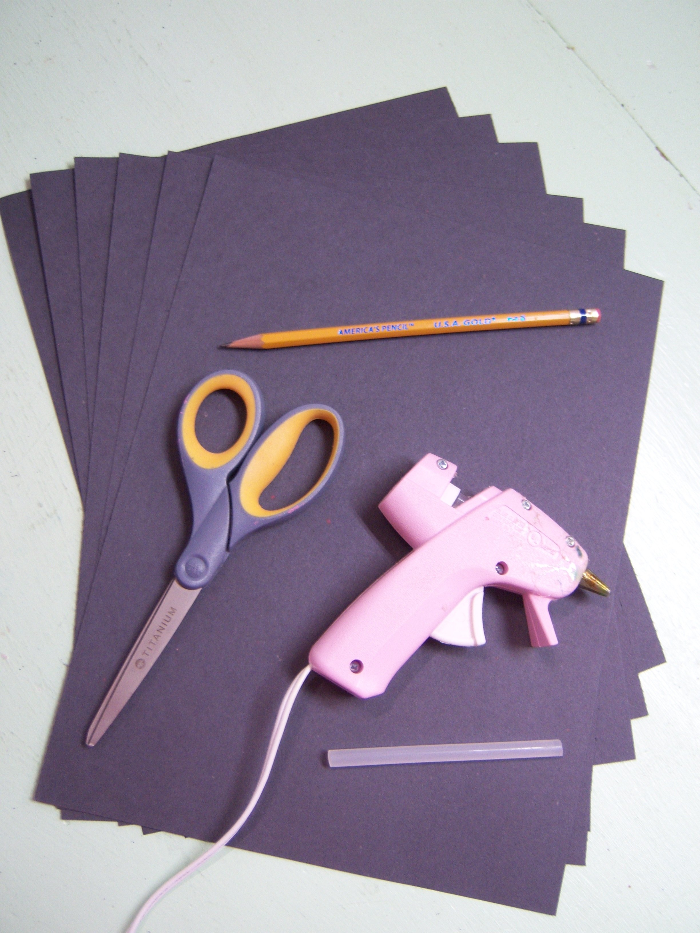 How To Make A Bat Out Of Construction Paper