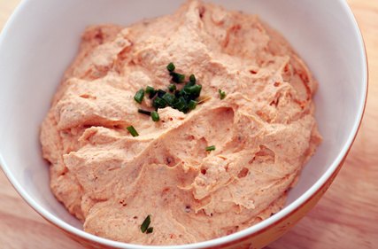 how long can you leave cream cheese out how long can you leave cream cheese out