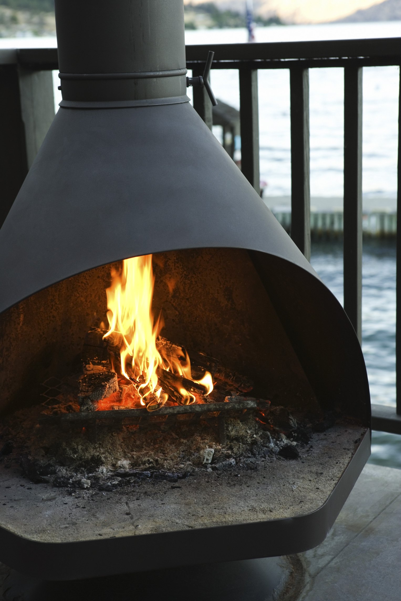 Wood Fire Pits - Copper Vs. Stainless Steel | eHow