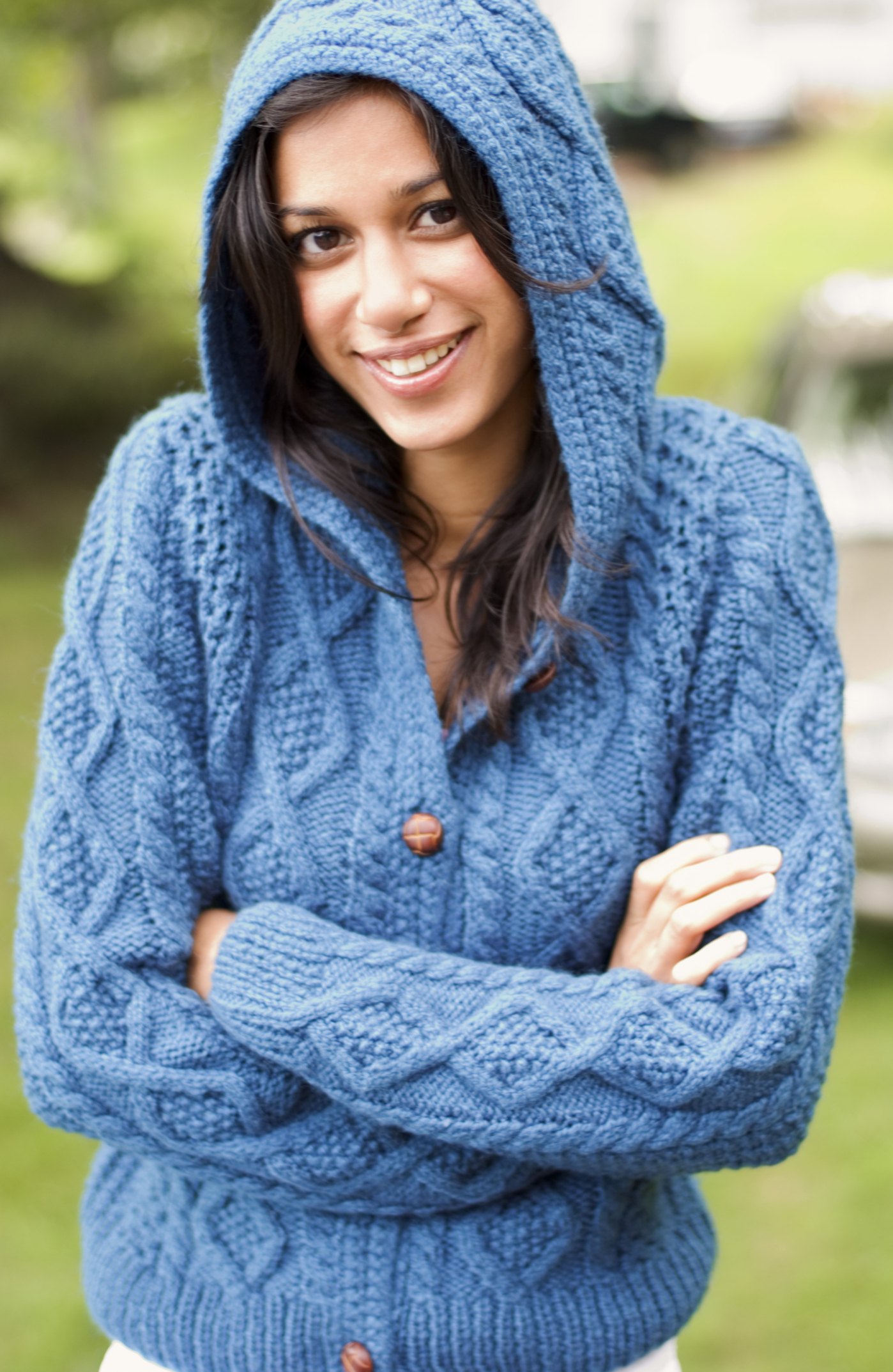 How to Knit a Hood on a Sweater eHow