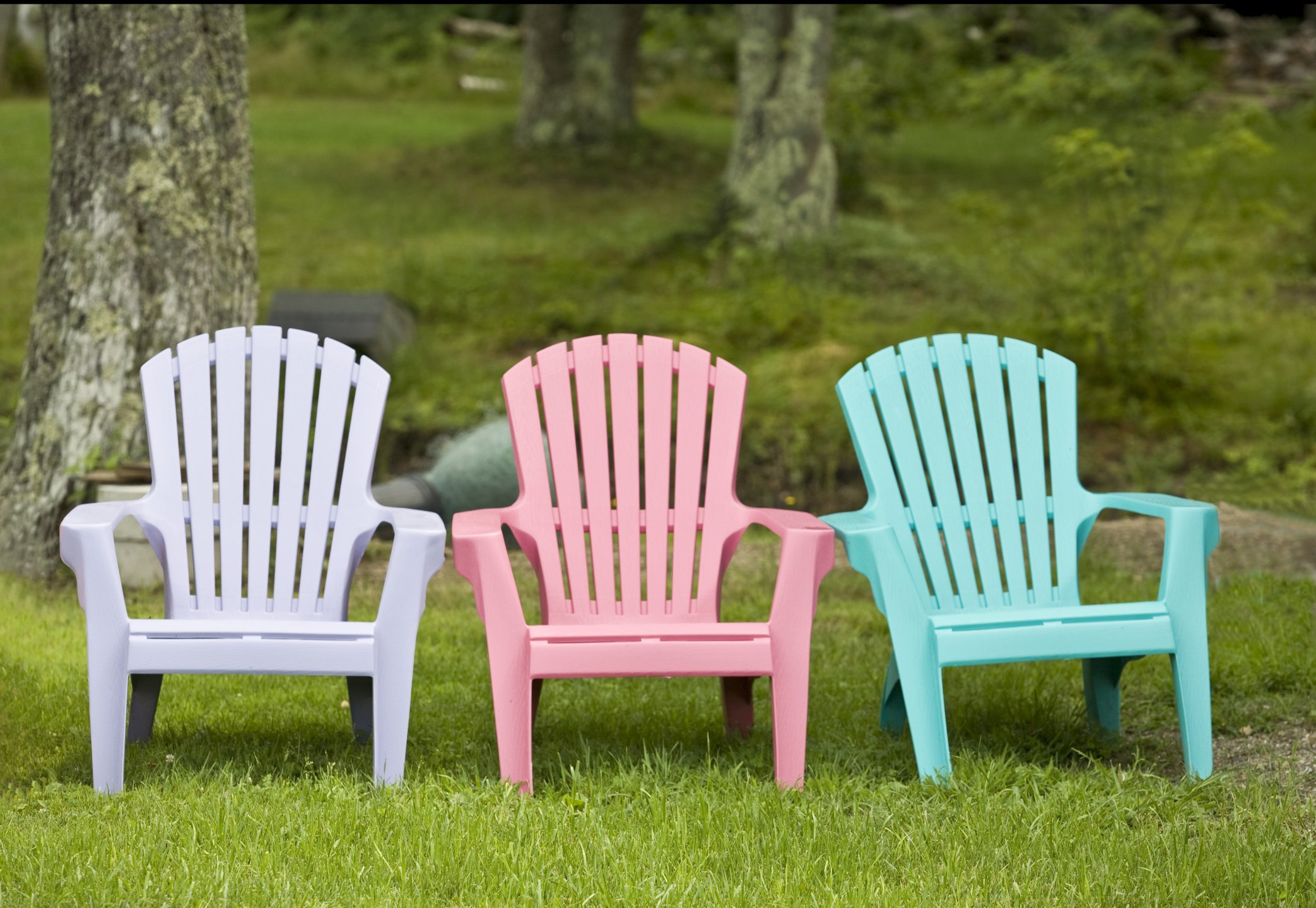 How To Paint Plastic Lawn Chairs EHow