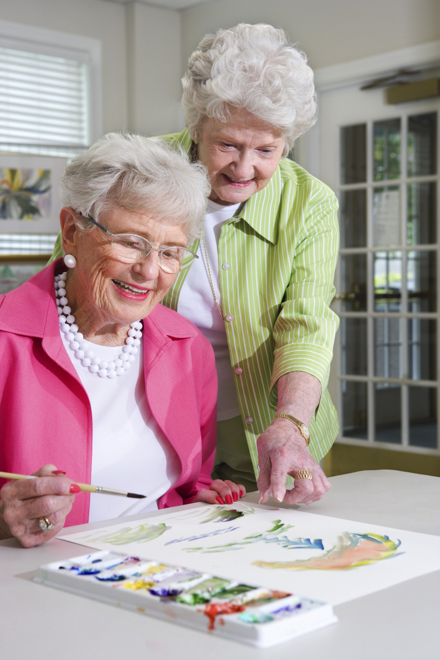 How to Find Good Arts and Crafts Ideas for Seniors | eHow