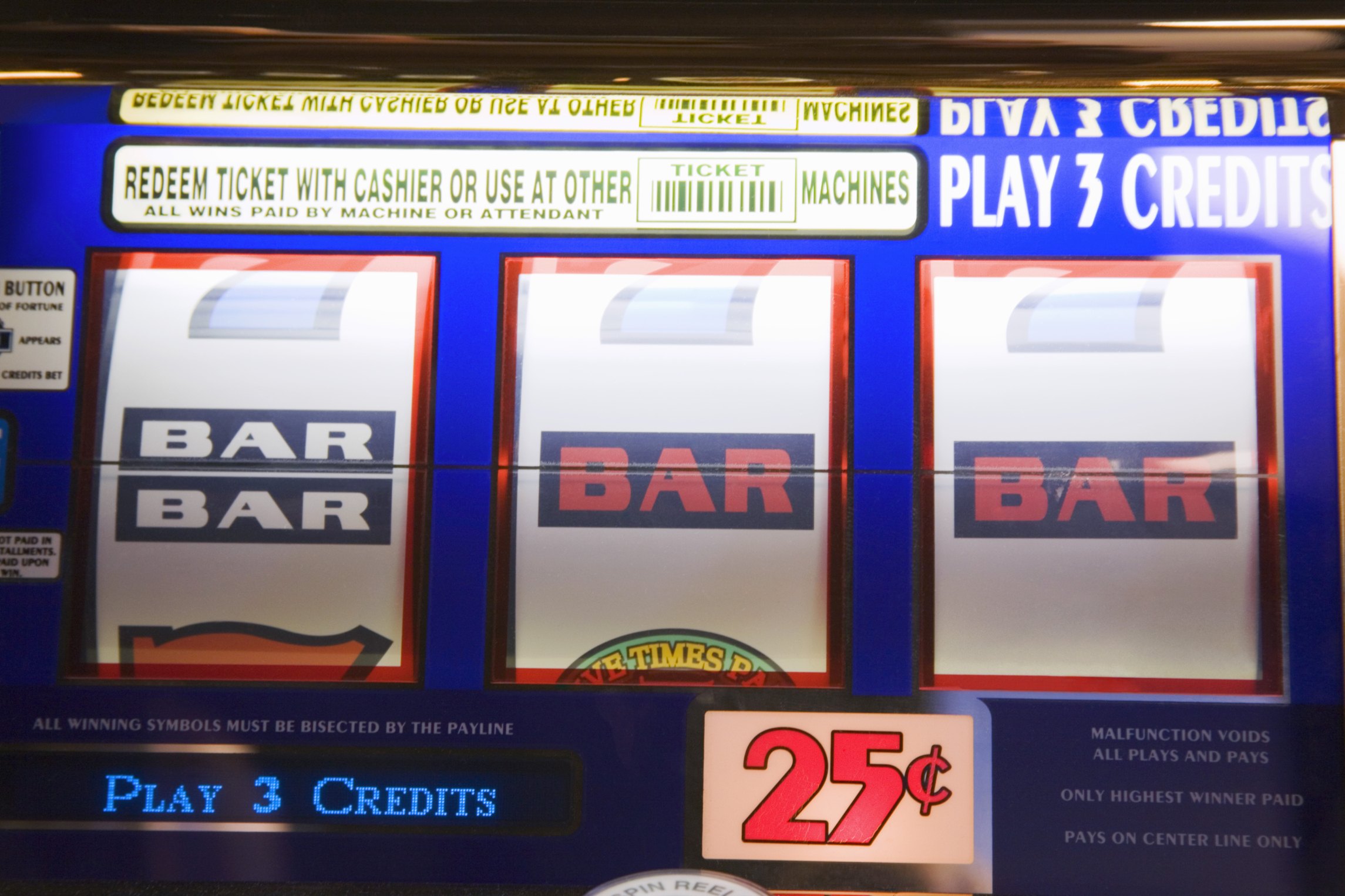 How to Make Your Own Slot Machine eHow